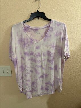 Time and Tru Relaxed V-Neck Tie-Dye Tee - Lavender White